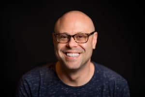 Book Jon Fisch for your next comedy show (photo of the comedian)